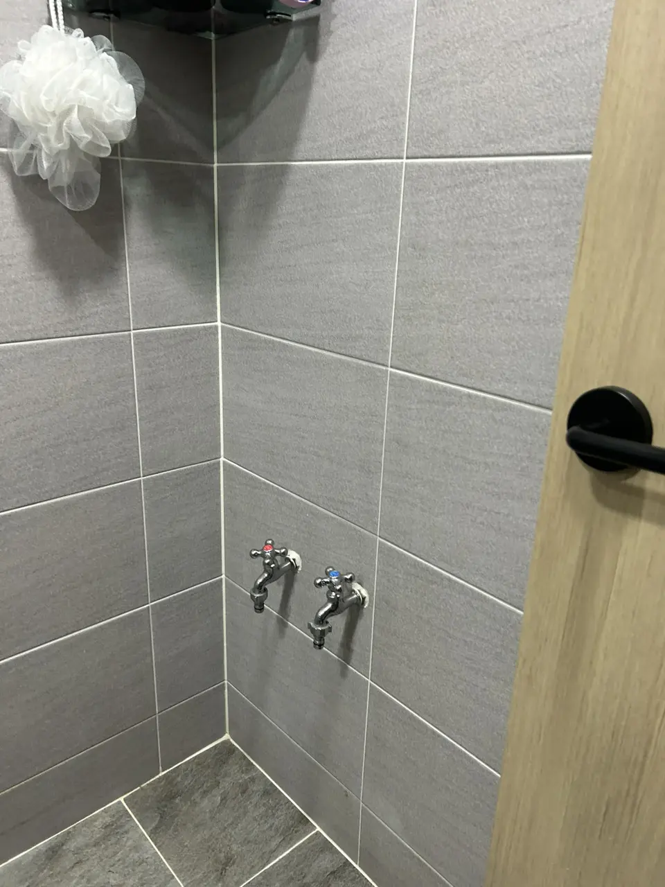 화장실누수 관련 샤워 밸브 배관 점검 현장